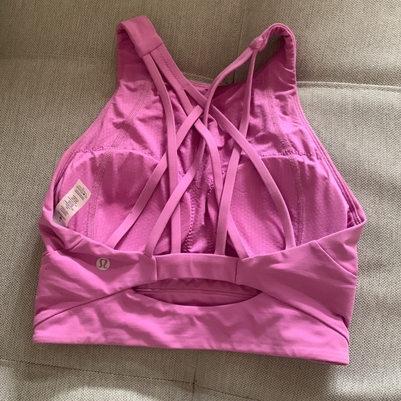 Lululemon pink sports bra - Size 4 - Picture 2 of 4
